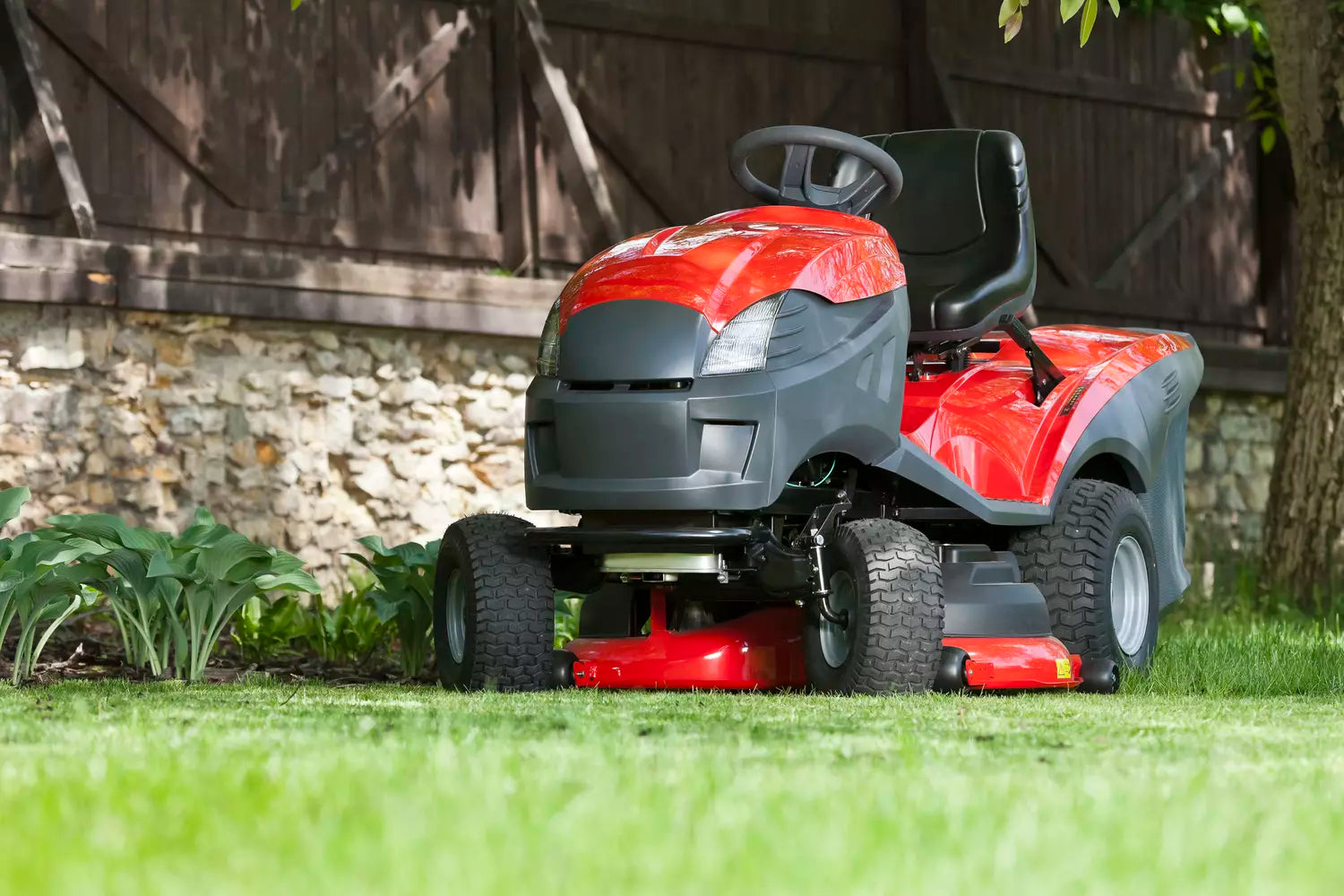 🏆 Guide d'achat des tracteurs tondeuses